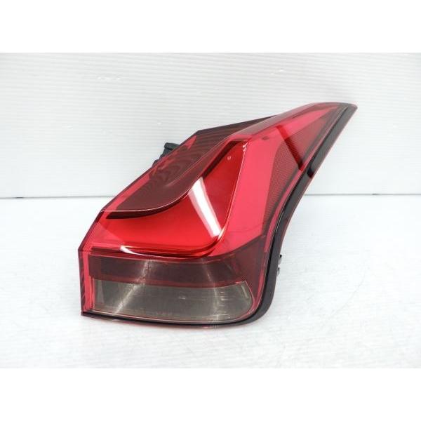 レクサス（LEXUS） T53561△ UX250h/UX200 MZAH10/MZAH15/MZAA10 右