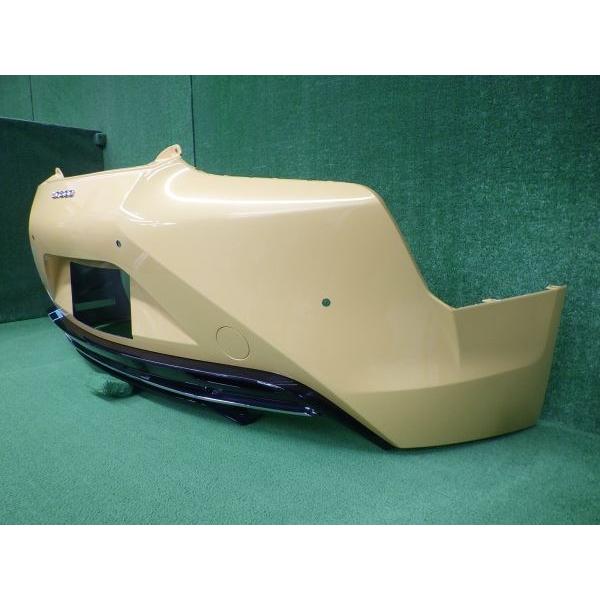 レクサス 109713 LC URZ100/GWZ100 リヤバンパー&リヤバンパ