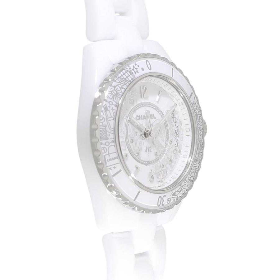 セラミック　J12 美品 輝き続けるシャネル「J12」の不変の美。高級時計の定石を覆した“高耐性