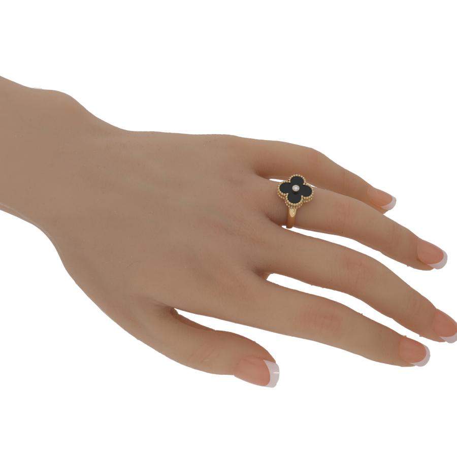 Van Cleef ＆ Arpels（ヴァンクリーフ ＆ アーペル） [中古]ヴァン