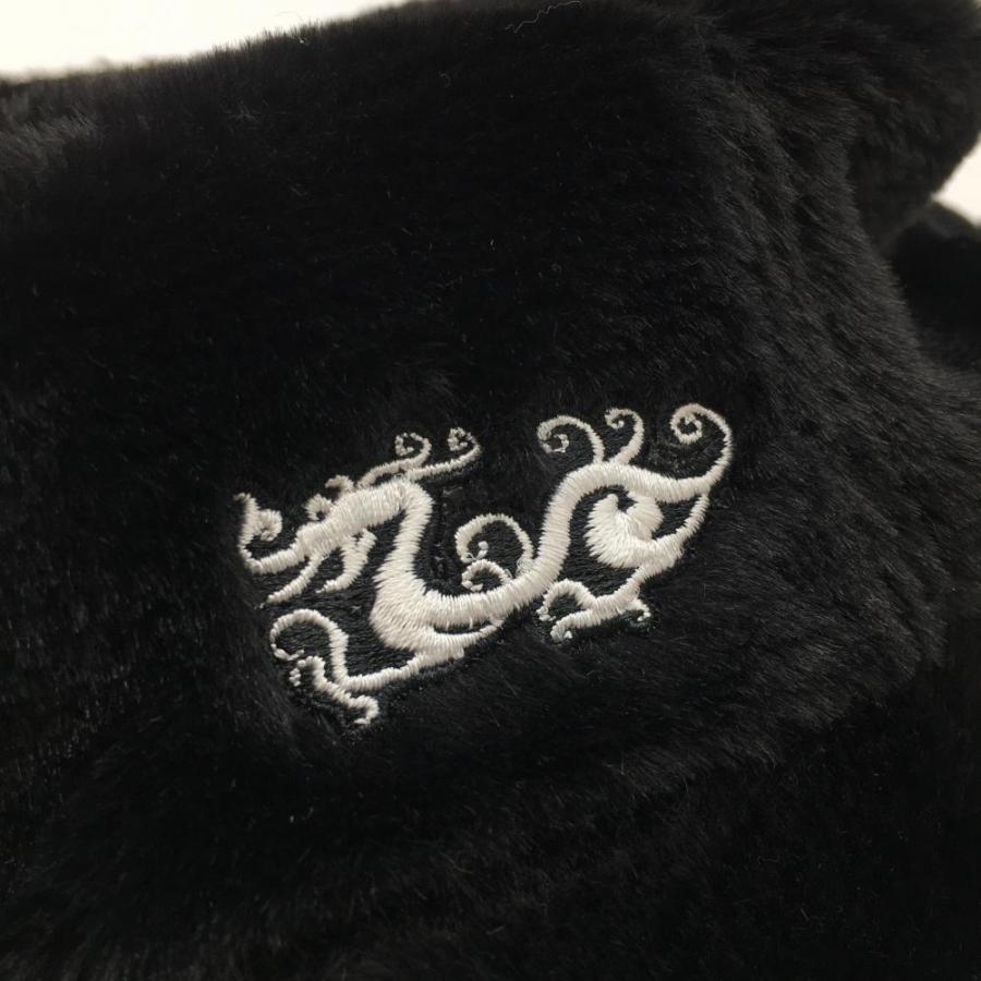 Dance With Dragon（ダンスウィズドラゴン） リバーシブルハット 黒×白