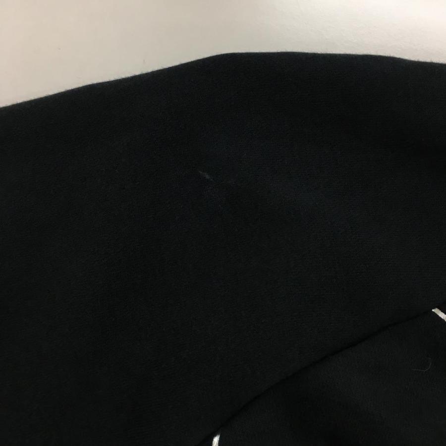 NIKE（ナイキ） フード付きトレーナー 黒 ロゴシルバー パーカー 一部