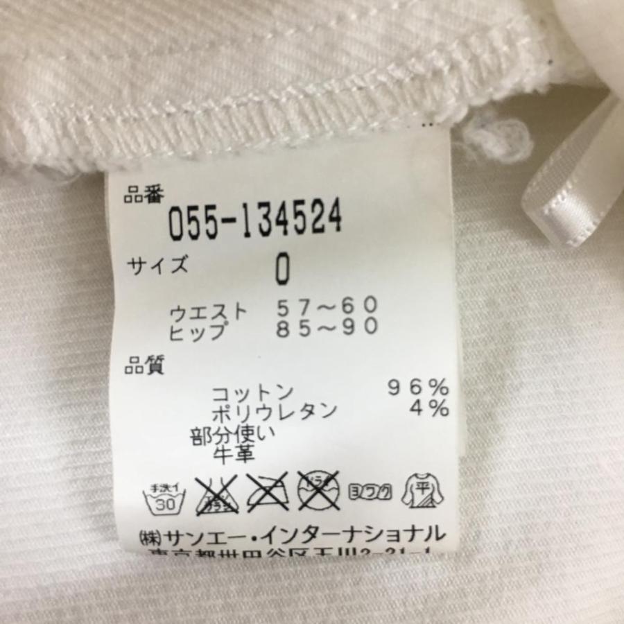 PEARLY GATES（パーリーゲイツ） スカート 白 複数ポケット ティー装着