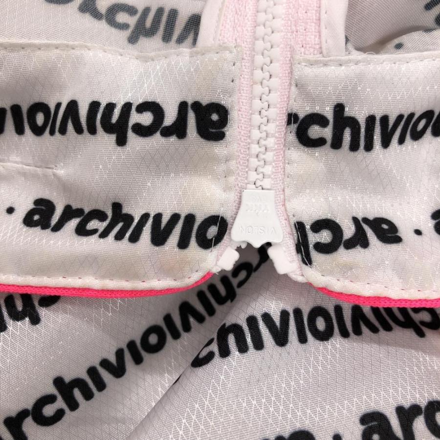 archivio（アルチビオ） アウターベスト 白×黒 ロゴ総柄 撥水