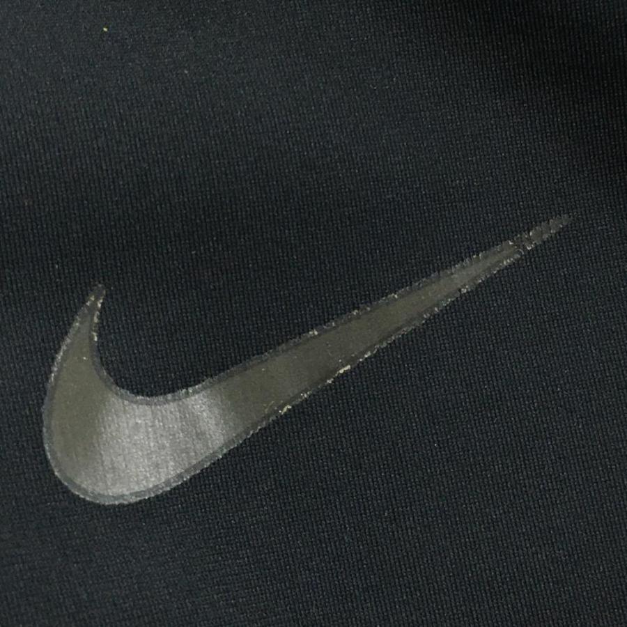 NIKE（ナイキ） ナイキゴルフ ブルゾン 黒×グレー ダブルジップ 胸元
