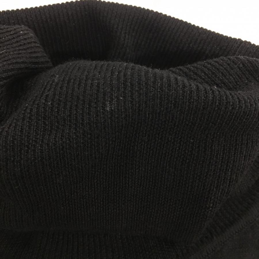 ジェイリンドバーグ タートルネックセーター 黒×イエロー 胸元ロゴ