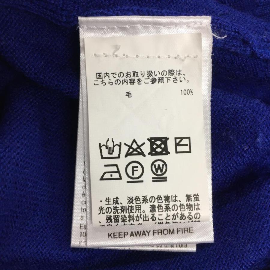 ジェイリンドバーグ セーター ブルー×白 ロゴ刺しゅう Vネック