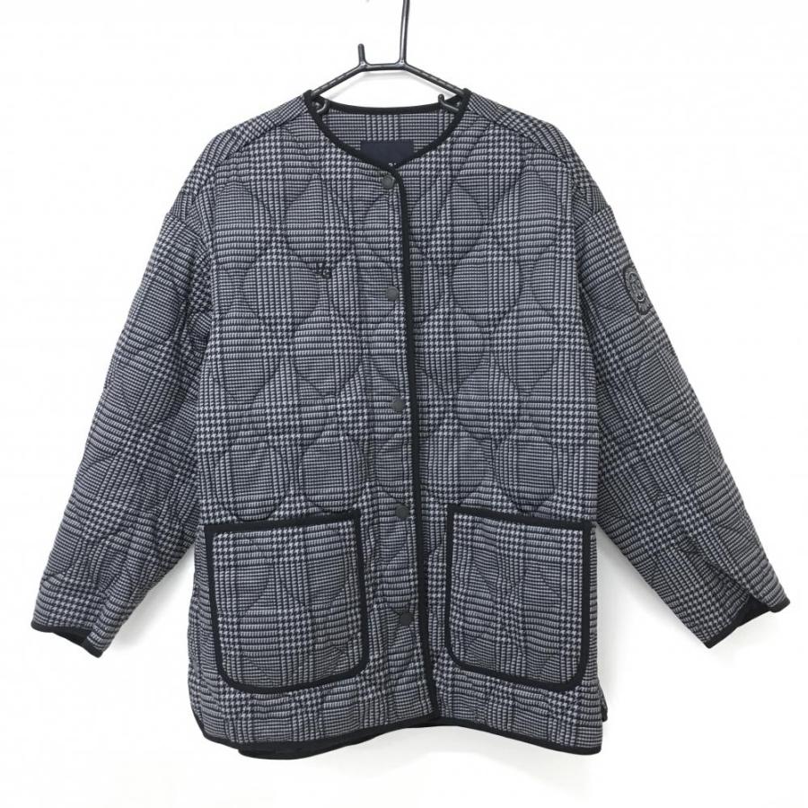 PEARLY GATES - 新品未使用品！パーリーゲイツ グレンチェック柄撥水ノーカラー中綿ジャケット 新品】パーリーゲイツ 中綿ジャケット 黒×グレー グレンチェック