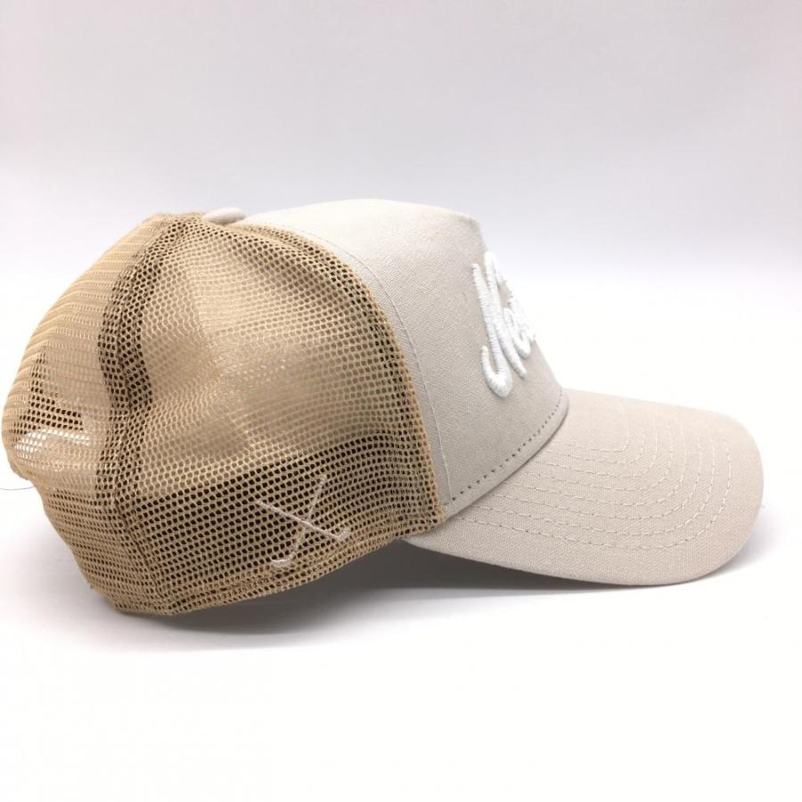 超美品】ニューエラ メッシュキャップ ベージュ ×白 立体ロゴ刺しゅう