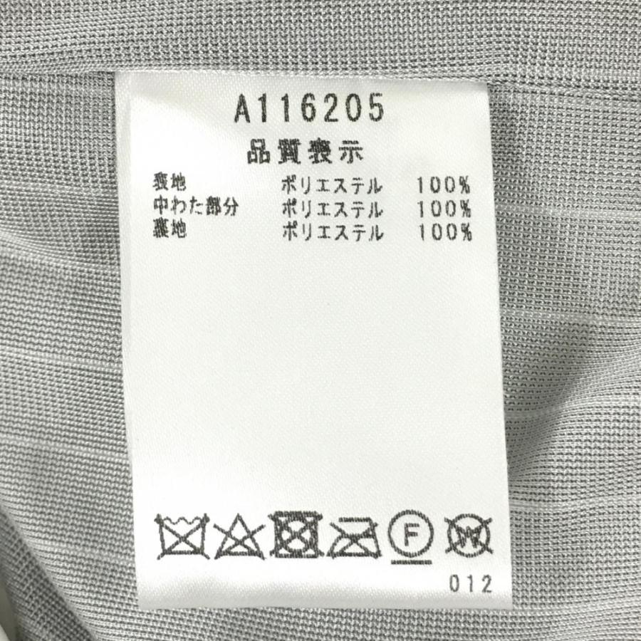 今だけ送料込❣️アルチビオ  ゴルフ 中綿入スカート　コメント後送料込変更 アルチビオ 中綿スカート 白 裾サイドボタン 蓄熱裏地 撥水 レディース