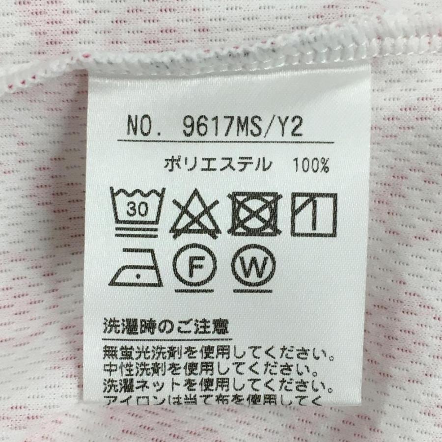 and per se（アンパスィ） 半袖ポロシャツ 白×ピンクレッド 総柄 ロゴ