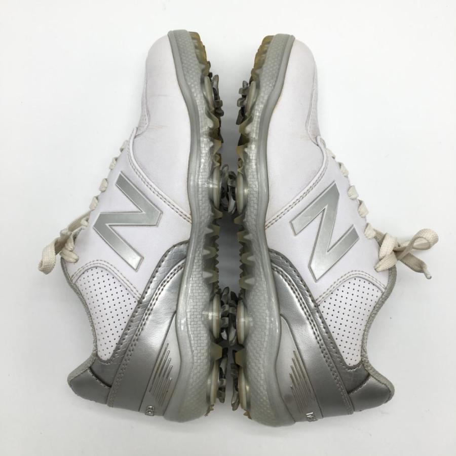 New Balance ニューバランスゴルフ ゴルフシューズ 白×シルバー New Balance ニューバランスゴルフ ゴルフシューズ 白×シルバー
