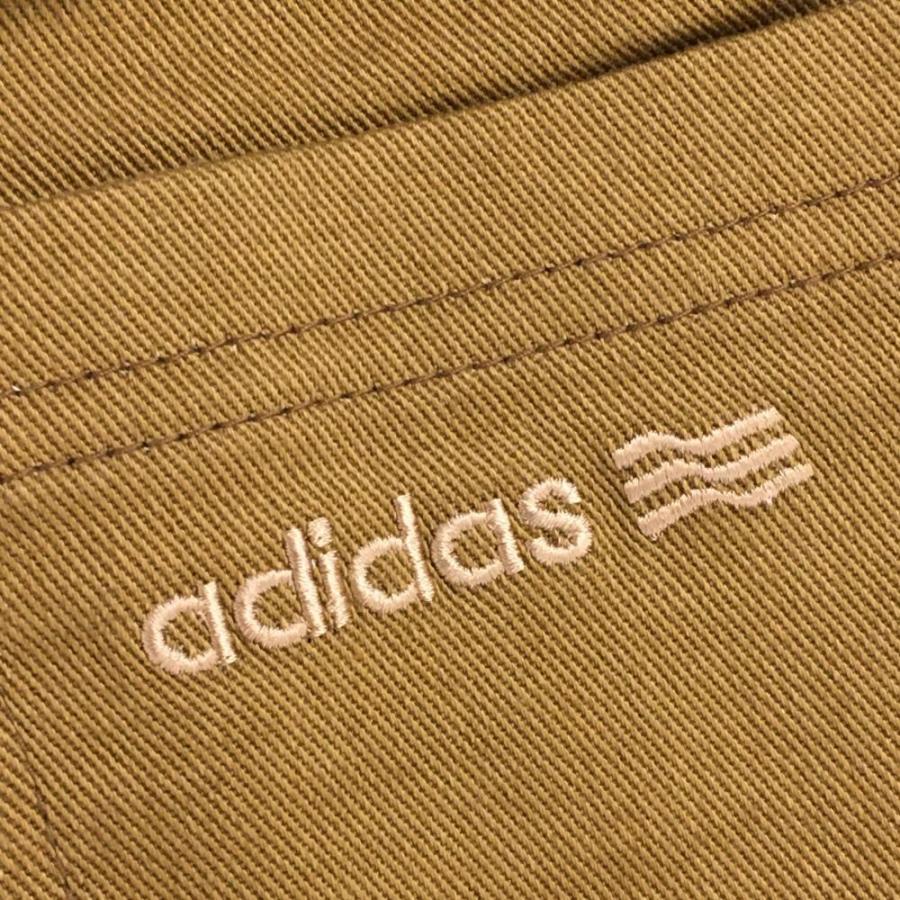 adidas（アディダス） リバーシブルスカート ブラウン 裏側チェック柄