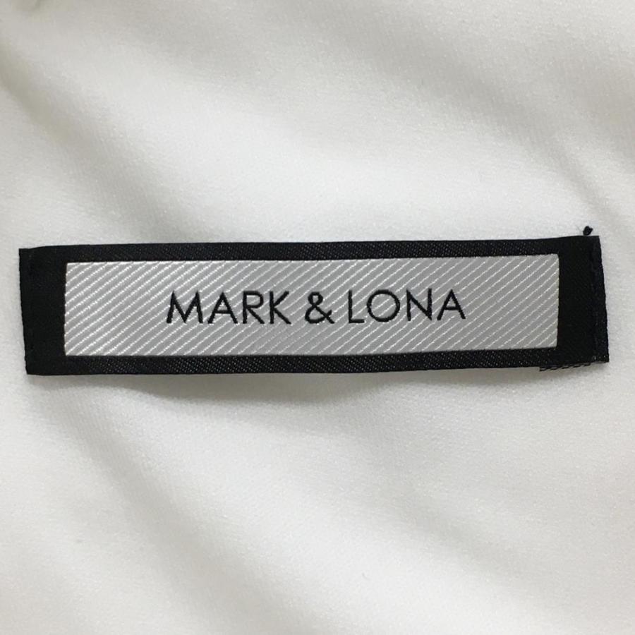 MARK&LONA 【美品】マークアンドロナ プリーツスカート 白 MARK&LONA 【美品】マークアンドロナ プリーツスカート 白