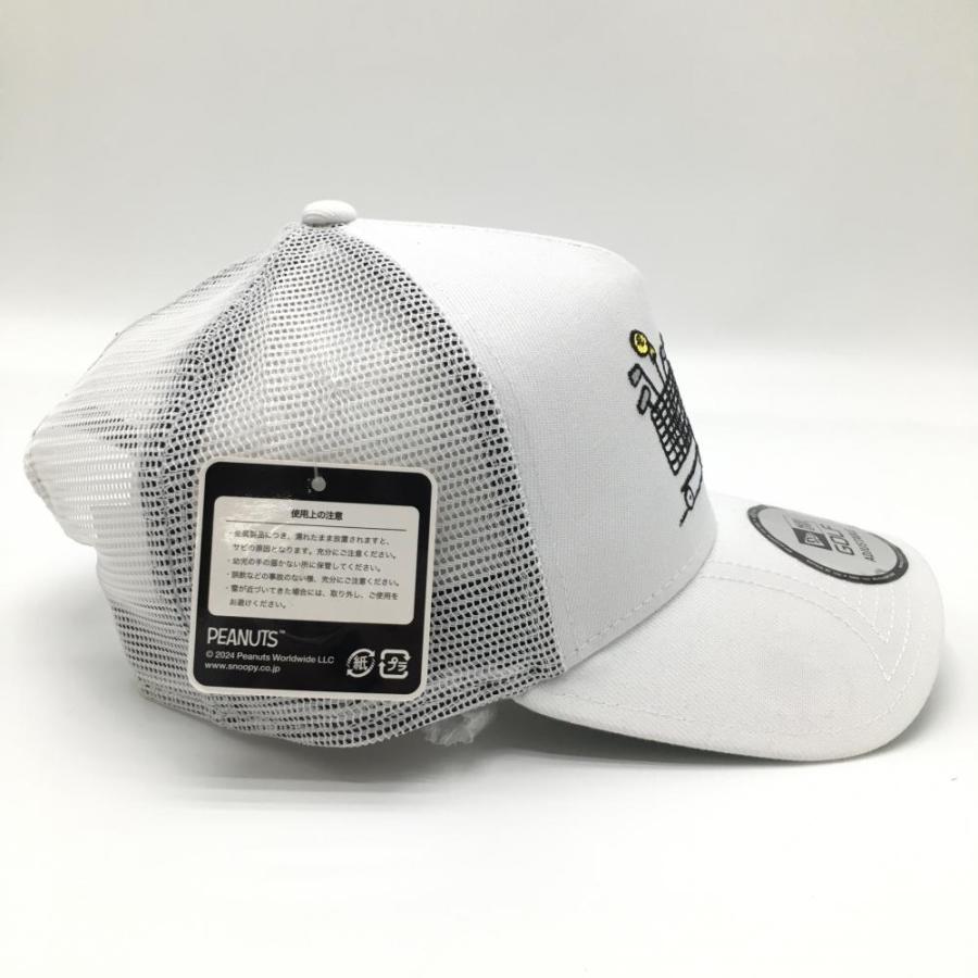 レア新品未使用NEW ERA スヌーピー ゴルフキャップ　マーカー付き 新品】ニューエラ×PEANUTS マーカー付メッシュキャップ 白 スヌーピー