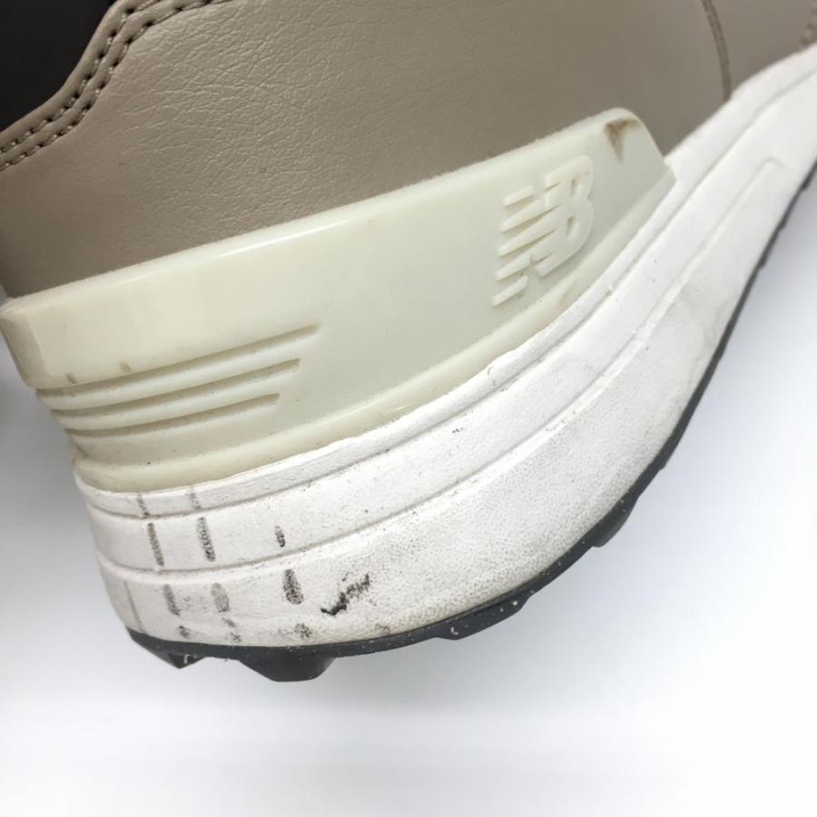 美品】ニューバランス ゴルフシューズ ベージュ UGS574A3 スパイクレス