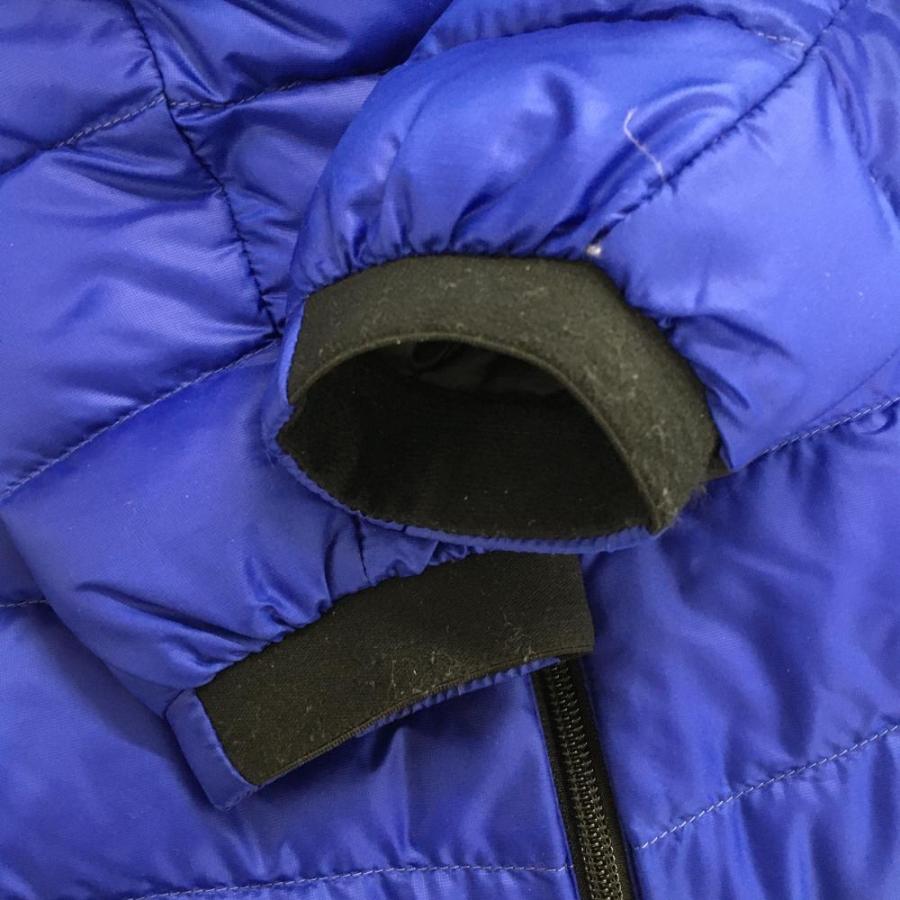 ルコック ダウンジャケット ブルー×黒 サイド・袖下ストレッチ