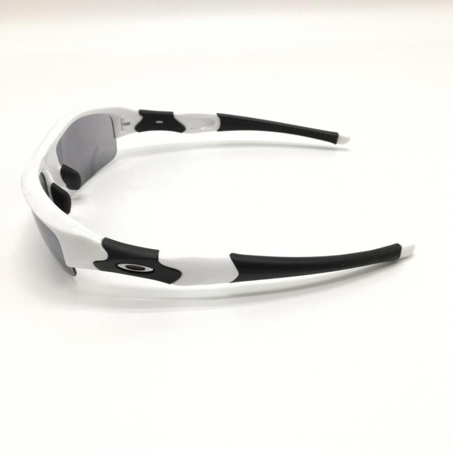 OAKLEY（オークリー） 【美品】オークリー スポーツサングラス 白 03