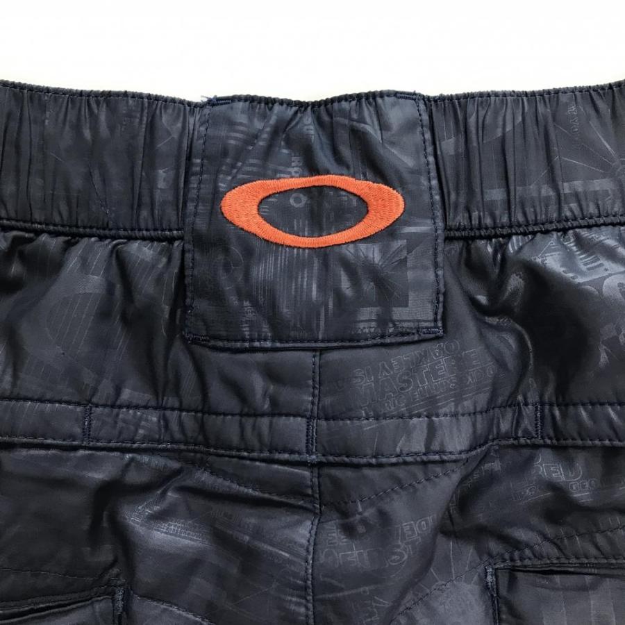 y2k OAKLEY 中綿ナイロンパンツ ドローコード スカル テック系 OAKLEY（オークリー） 【超美品】オークリー 中綿パンツ ネイビー 地