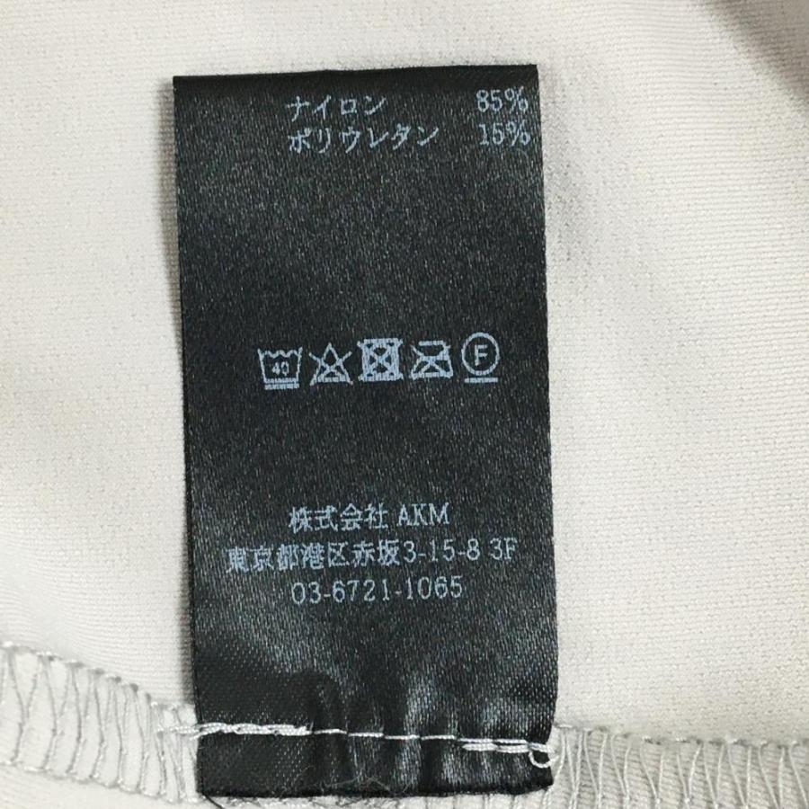 1PIU1UGUALE3 GOLF 【超美品】ウノピゥウノウグァーレトレゴルフ 半袖