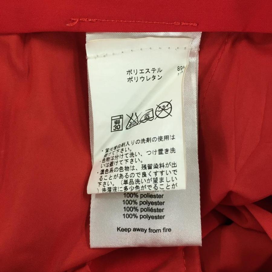 ジェイリンドバーグ　レディースゴルフパンツ　新品未使用　サイズ【２７】 J.LINDEBERG（ジェイリンドバーグ） ハーフパンツ レッド ストレッチ