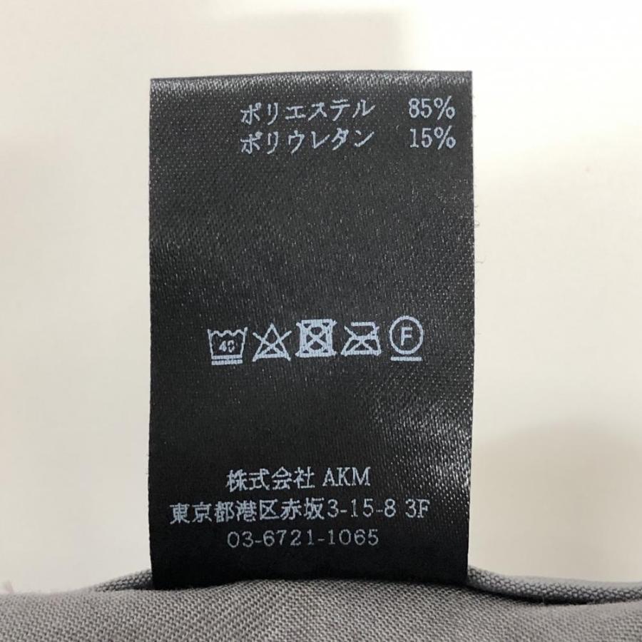 1PIU1UGUALE3 GOLF 【超美品】ウノピゥウノウグァーレトレゴルフ