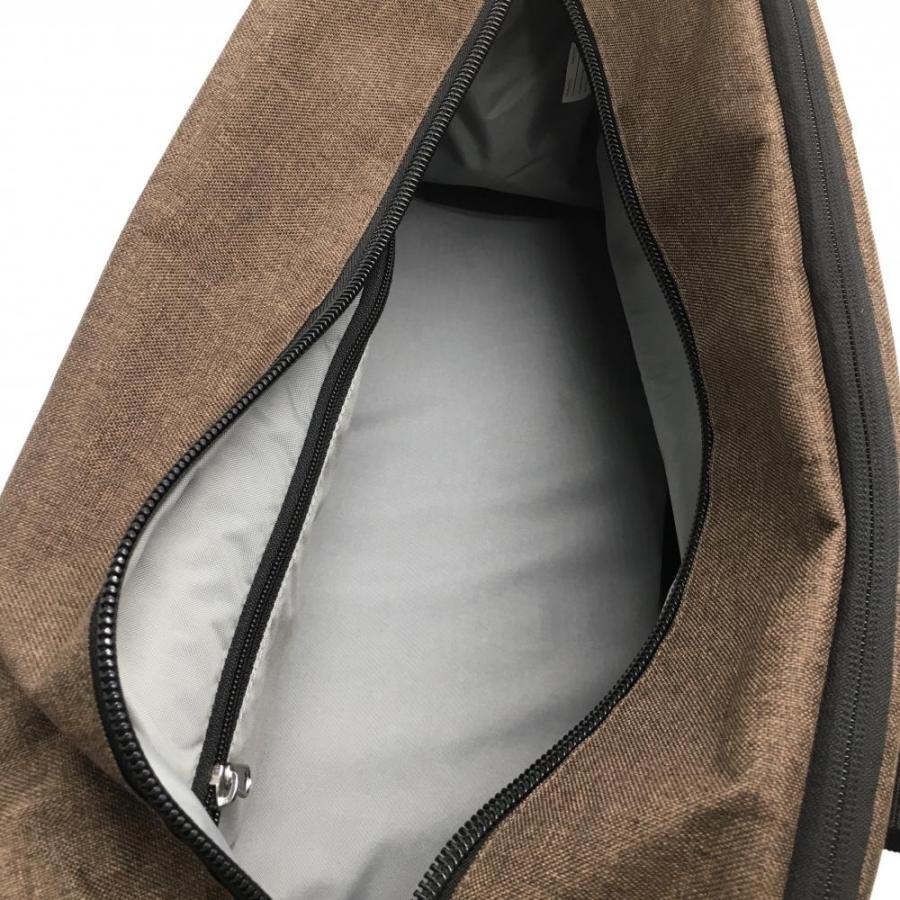 美品】ジョーンズ ビッグボストンバッグ ブラウン×黒 内外サイド