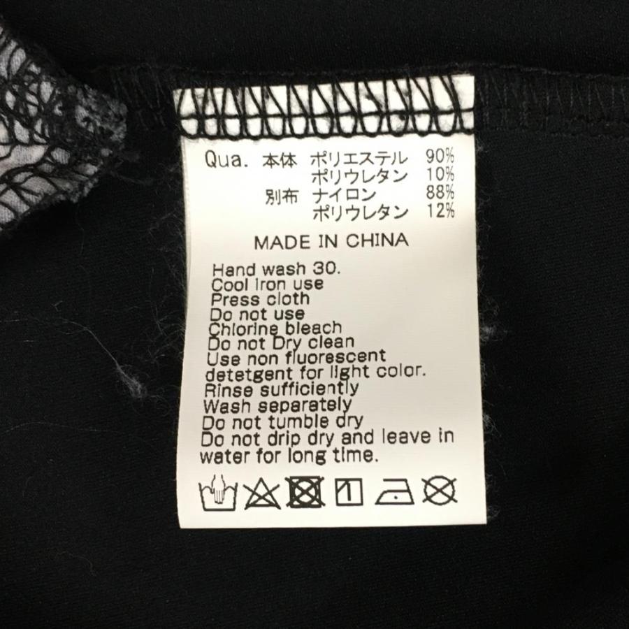 超美品】エフアールツー ハイネックワンピース 黒×白 一部バンダナ柄