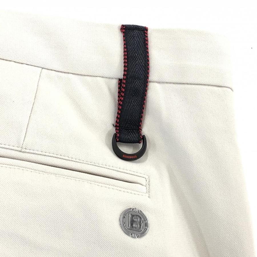 【美品】ブリーフィング パンツ オフホワイト系 後ろロゴ ストレッチ  メンズ XXXL ゴルフウェア 大きいサイズ、2025年モデル BRIEFING BRIEFING GOLF（ブリーフィングゴルフ） 【美品】ブリーフィング