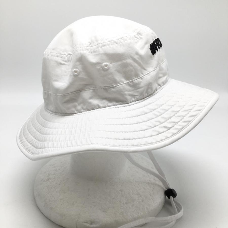 美品】エフアールツー ハット 白×黒 立体ロゴ あご紐付 F ゴルフウェア