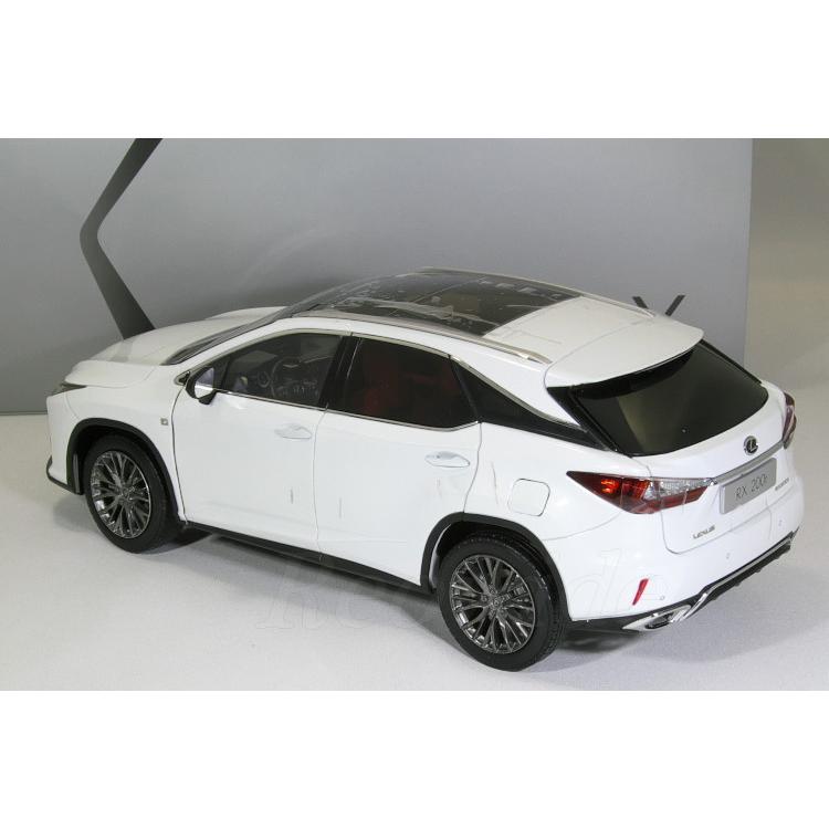 1/18 ミニカー　レクサス　Lexus RX 200t ソニッククォーツ レクサス特注 1/18 レクサス RX 200t 2016 ソニッククォーツ ホワイト