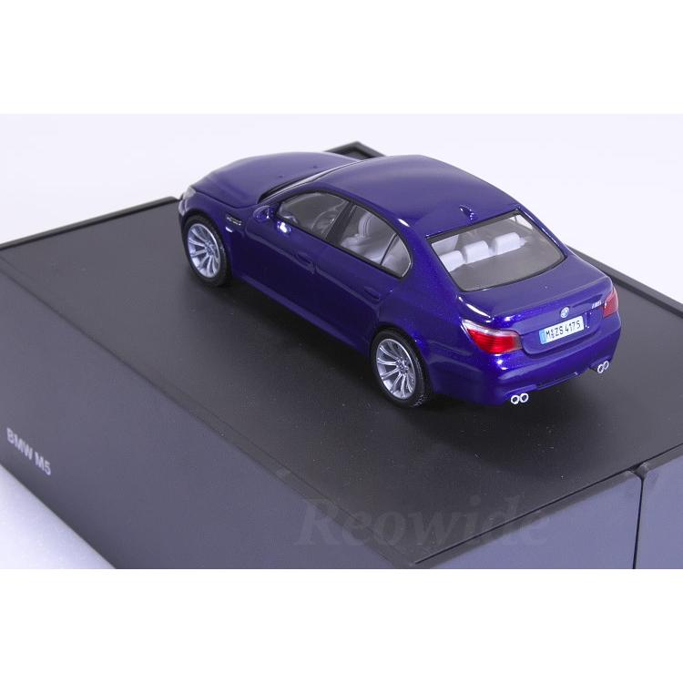 フレッシュシリーズ新登場 Sammlermodell 京商 1/43 BMW M5 E60 ブルー ディーラーボックス　2004-2007