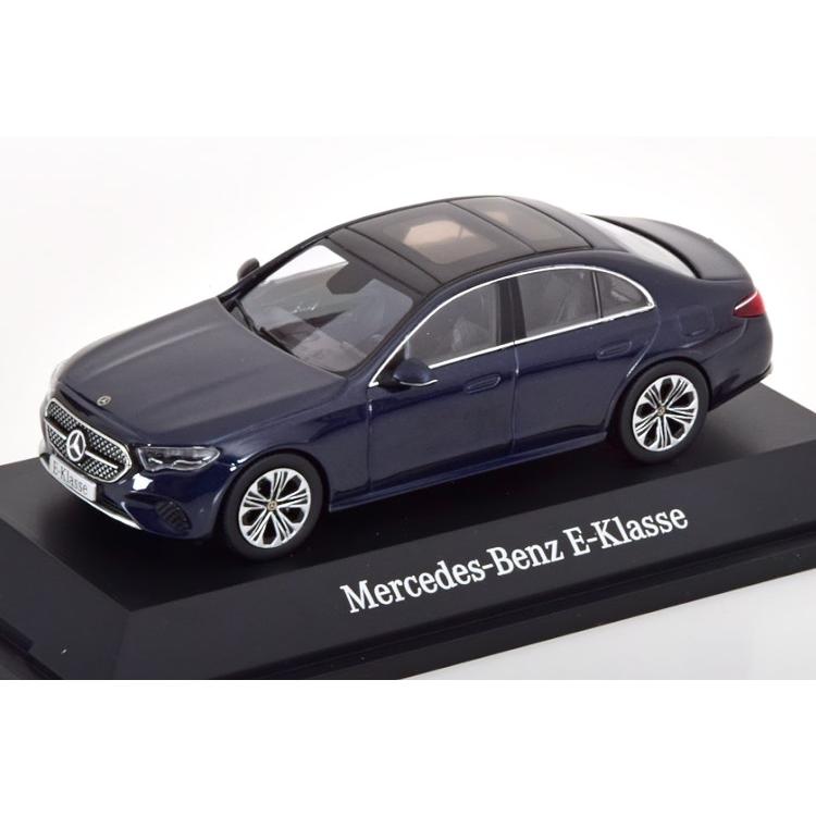 iScale 1/43 メルセデスベンツ Eクラス W214 2024 ブルー iScale 1/43 メルセデスベンツ Eクラス W214 2024 ブルー