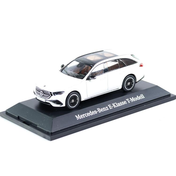 iScale 1/43 メルセデスベンツ Eクラス ワゴン S214 2024 iScale 1/43 メルセデスベンツ Eクラス ワゴン S214 2024