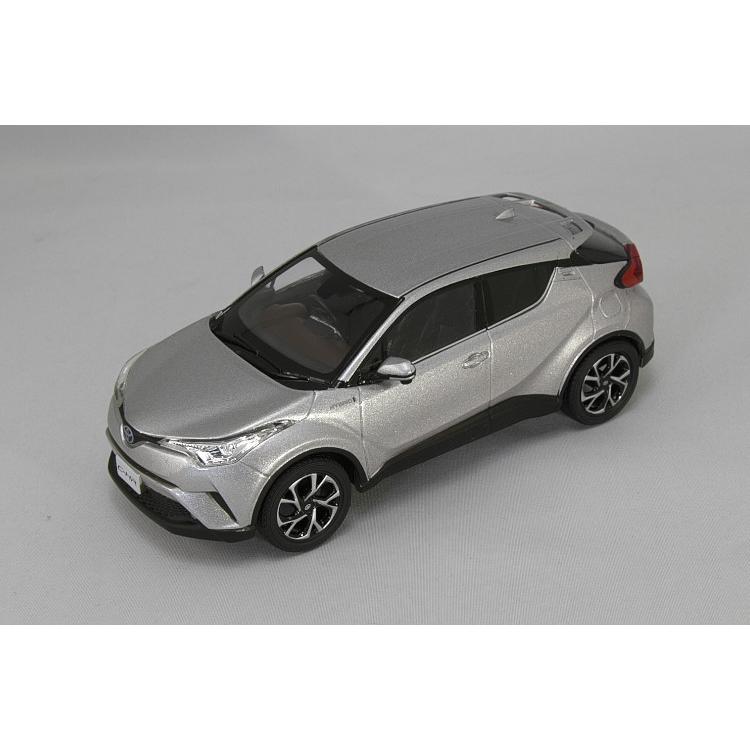 トヨタ特注 1/30 新型 トヨタ C-HR メタルストリームメタリック カラー