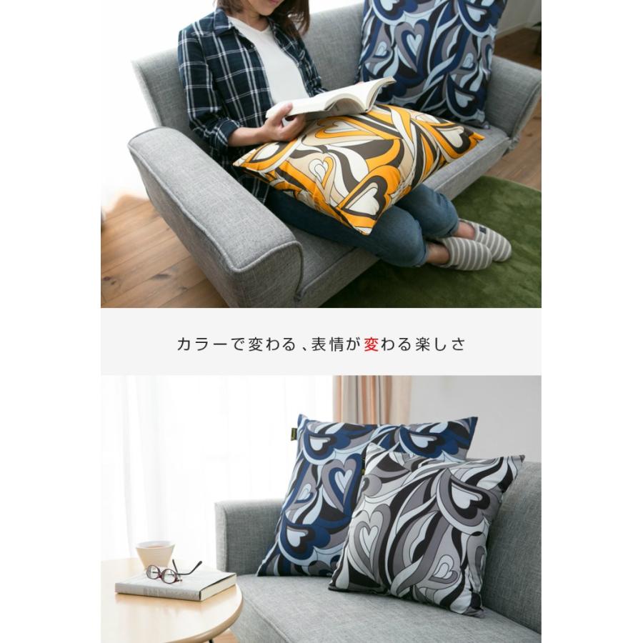 GUCCI グッチ　幾何学模様 クッションカバー　紫　☆レアです。 グッチ GUCCI グッチ GGジャガード ベルベット クッション インテリア