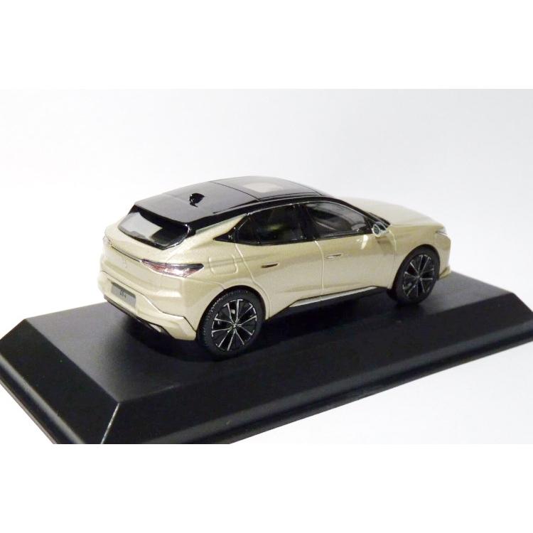 ノレブ 1/43 シトロエン DS4 E-TENSE 2021 クリスタルパール ホワイト