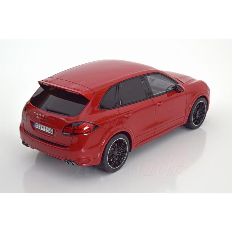 レア！マイスト 1/18 赤のポルシェ カイエン レア！マイスト 1/18 赤のポルシェ カイエン - メルカリ