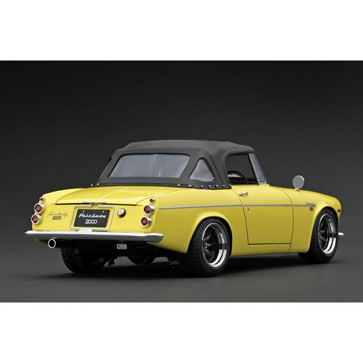 イグニッションモデル 1/18 ダットサン フェアレディ 2000 SR311