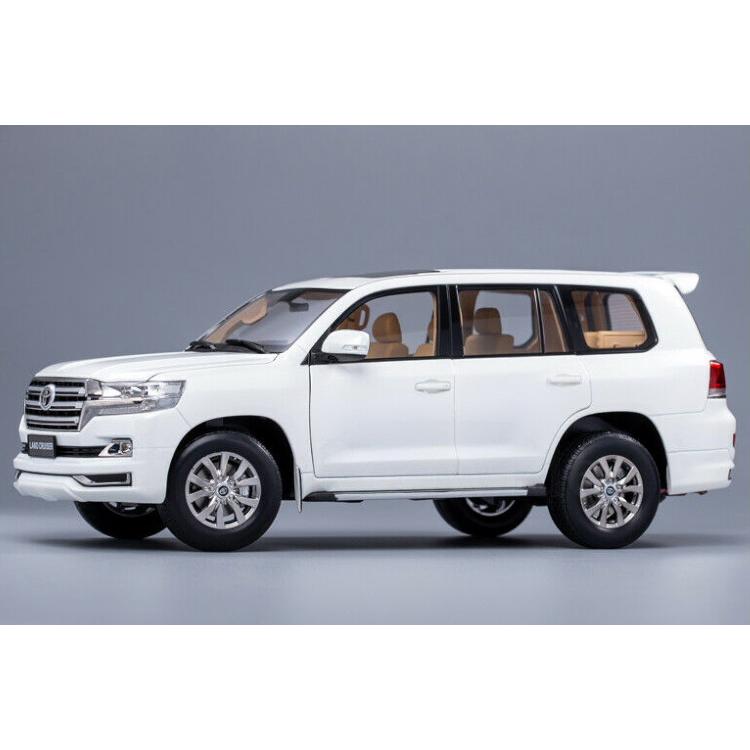 Keng Fai 1/18 トヨタ ランドクルーザー 200 ランクル パールホワイト