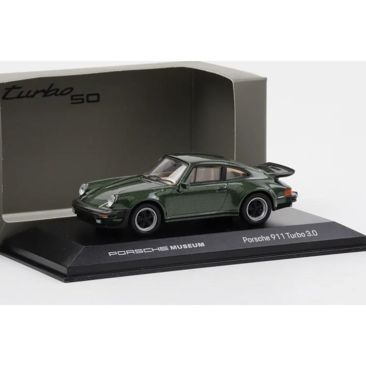 ポルシェミュージアム特注 Welly 1/43 ポルシェ 911 930 ターボ 3.0