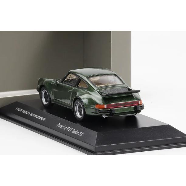 ポルシェミュージアム特注 Welly 1/43 ポルシェ 911 930 ターボ 3.0