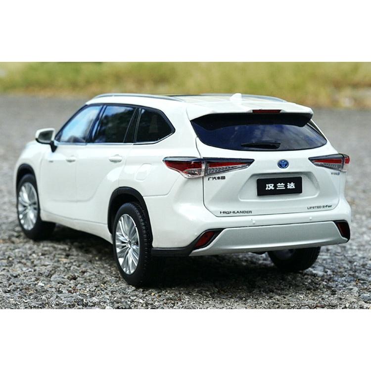 トヨタ特注 1/18 トヨタ ハイランダー ホワイト 2021 :toyota