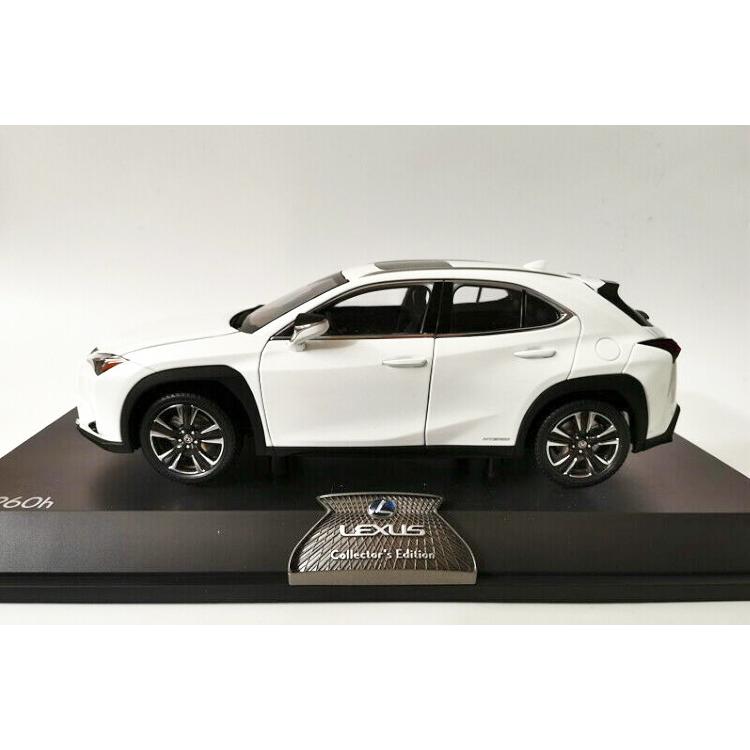 限定レクサス 1/18 UX260h 改装版 1/18キャリーバッグと展示台付き レクサス特注 1/18 レクサス UX260h 2020 ホワイト : 寝具・インテリア