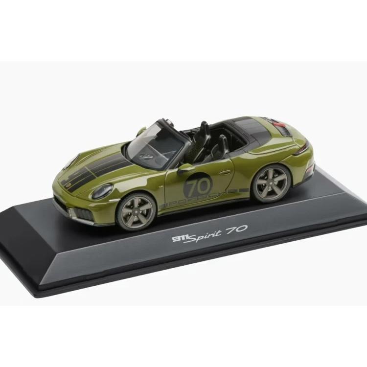 1/43 特注 スパーク ポルシェ 911 スピリット70 オリーブネオ 1/43 特注 スパーク ポルシェ 911 スピリット70 オリーブネオ