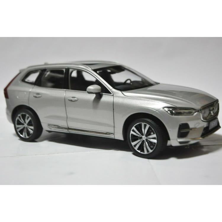 オートファクトリー 1/18 ボルボ 特注 XC60 リチャージ 2022 シルバー