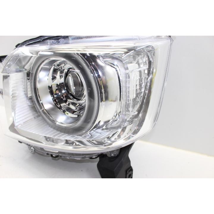 jf3 N-BOX　ヘッドライト 美品 N BOX カスタム JF3 LED ヘッドライト 左 左側 スタンレー