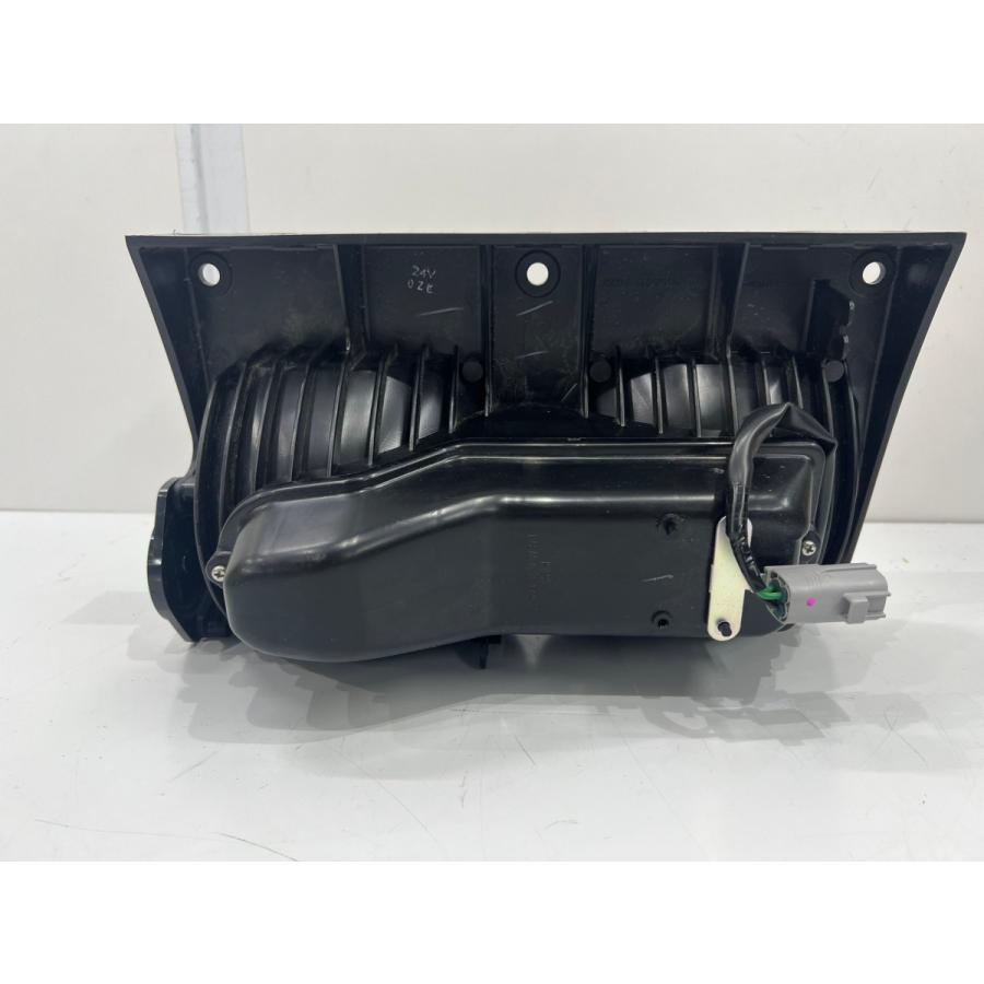 新車外し】トラック 2連 テールライト 右 KOITO 220-21853 (Y-161