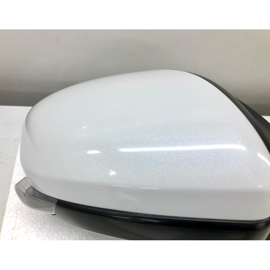 トヨタ ライズ A200A 純正 右 ドアミラー 9P 87910-B1490 murakami