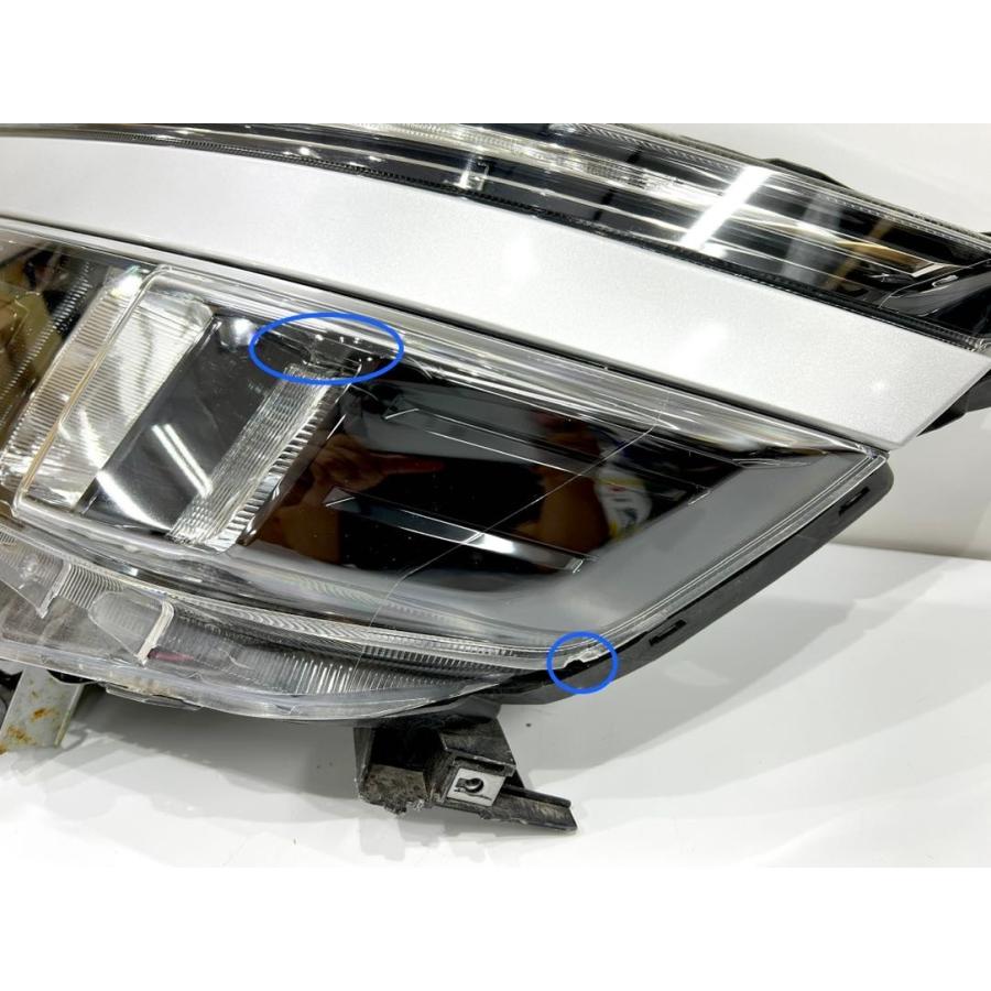 ヴォクシー ZRR80 前期 純正ヘッドライト 左 ICHIKOH28-230 刻印M